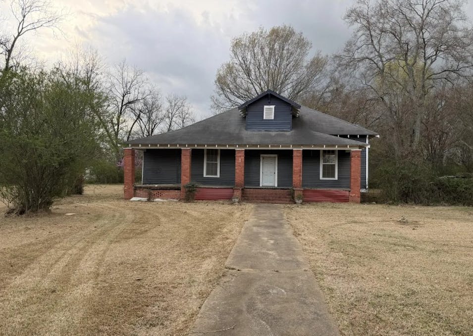 127 Cypress St Brooksville, MS 39739, Noxubee County