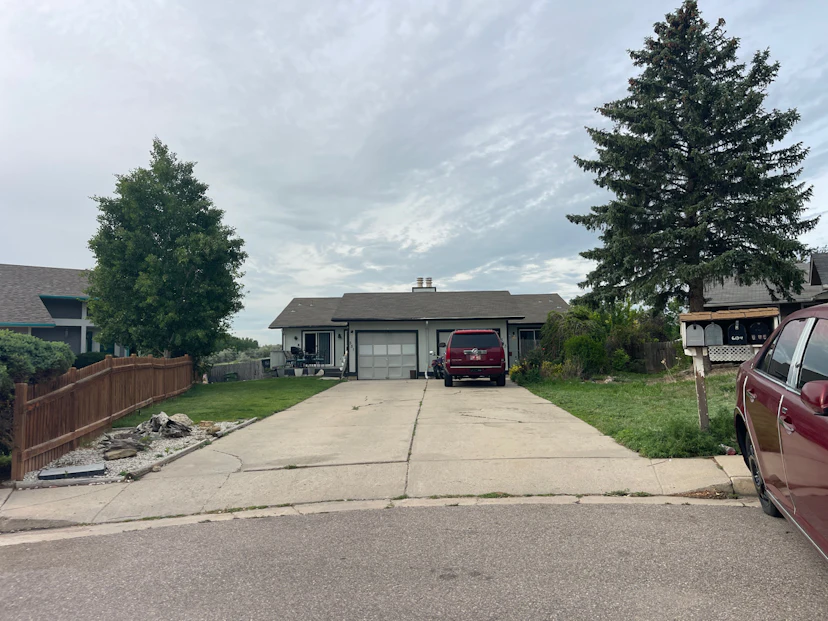 553 Cora Place