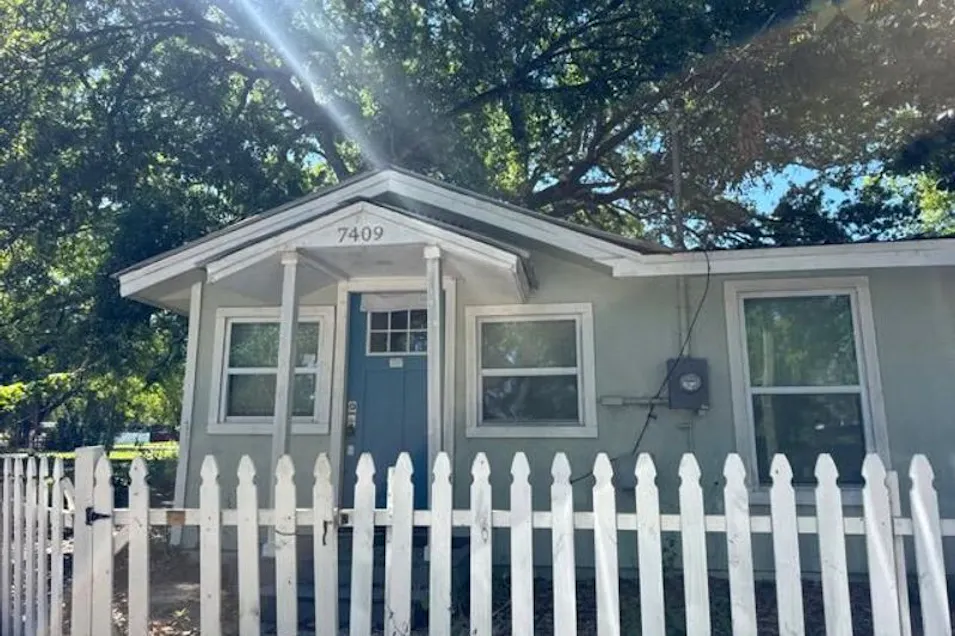 7409 Rhode Island Dr Tampa, FL 33619, Hillsborough County