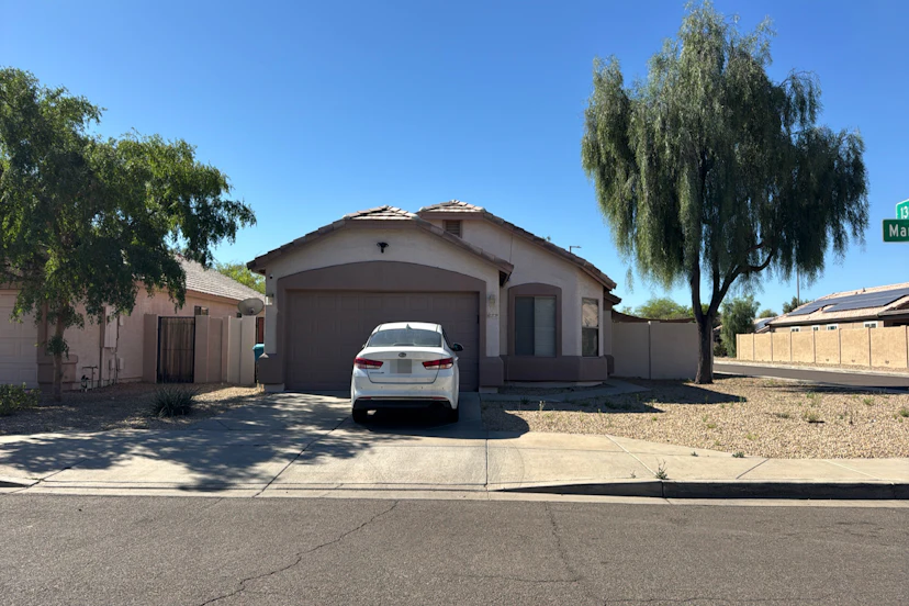 13739 W Marissa Dr