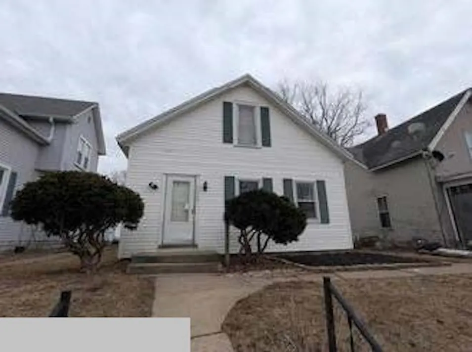 1320 South 10th Street Burlington, IA 52601, Des Moines County
