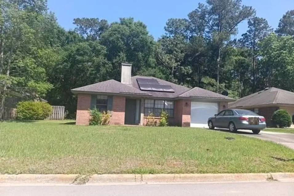 13 Rustic Ln Savannah, GA 31406, Chatham County