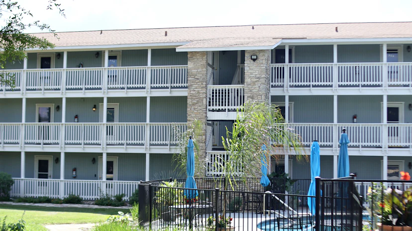 2 Cliffhouse Drive Unit 303