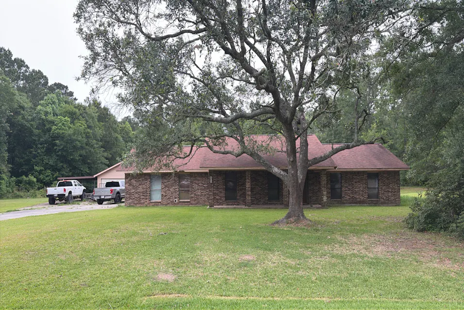3495 Riverbend St Vidor, TX 77662, Orange County