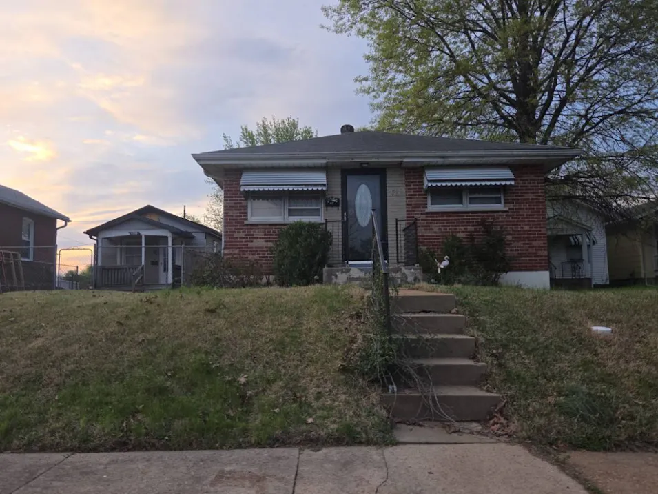 6208 Tilden Ave Saint Louis, MO 63116, St. Louis County