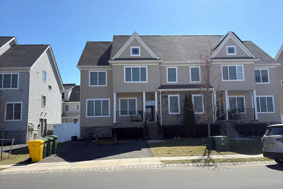 48 Wadsworth Ave Lakewood, NJ 08701, Ocean County