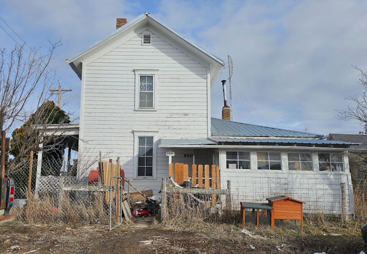 2445 15th Street Baker City, OR 97814, Baker County