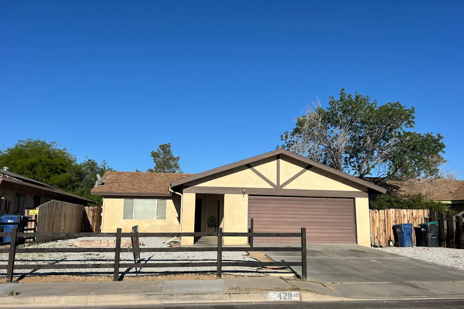 428 Fountain St Ridgecrest, CA 93555, Kern County