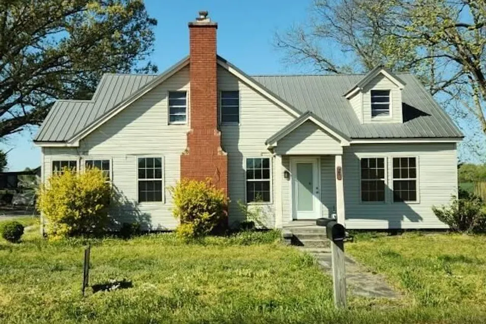 174 Highway 210 N Dyersburg, TN 38024, Dyer County