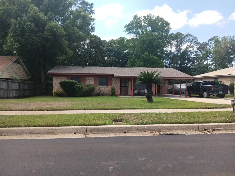 1660 Cheshire Drive West Mobile, AL 36605, Mobile County