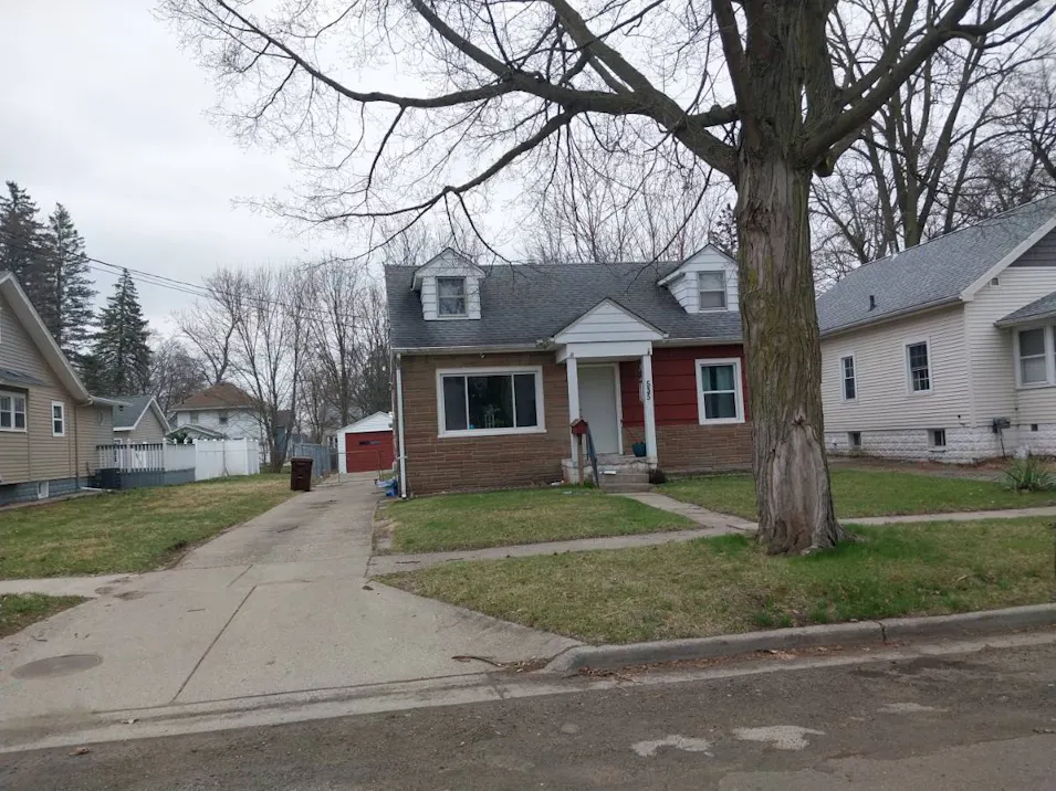 535 Orange St Jackson, MI 49202-3657, Jackson County