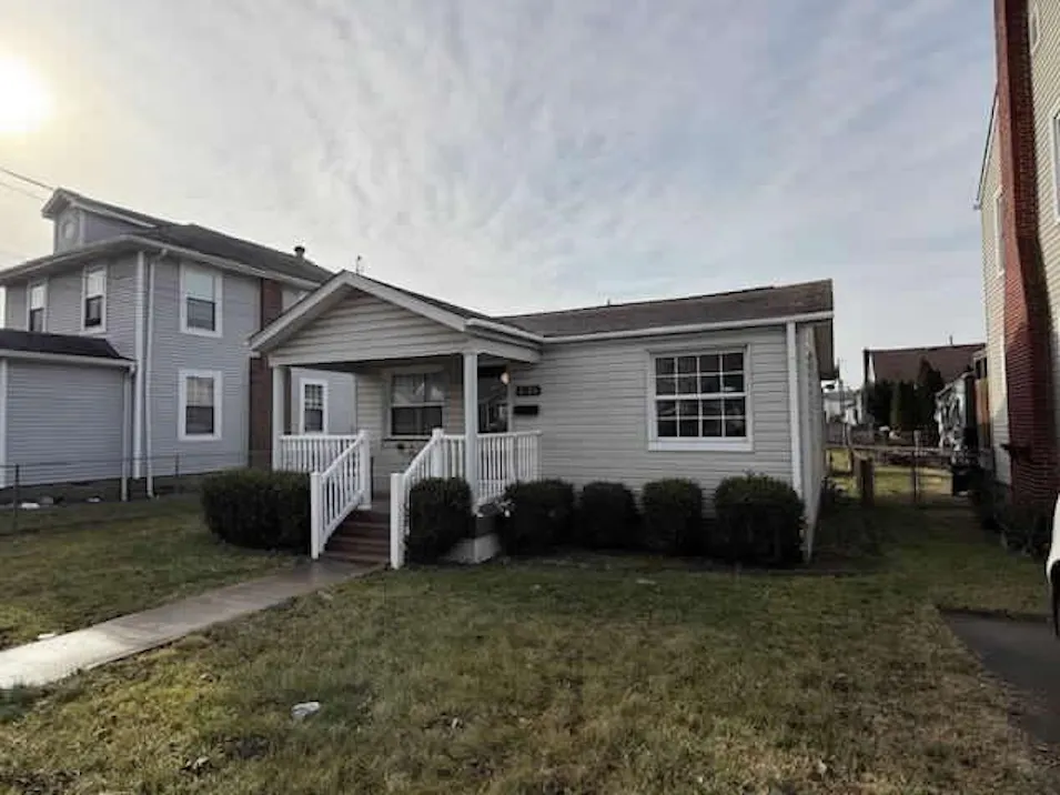 1315 Moore Ave Dunbar, WV 25064, Kanawha County