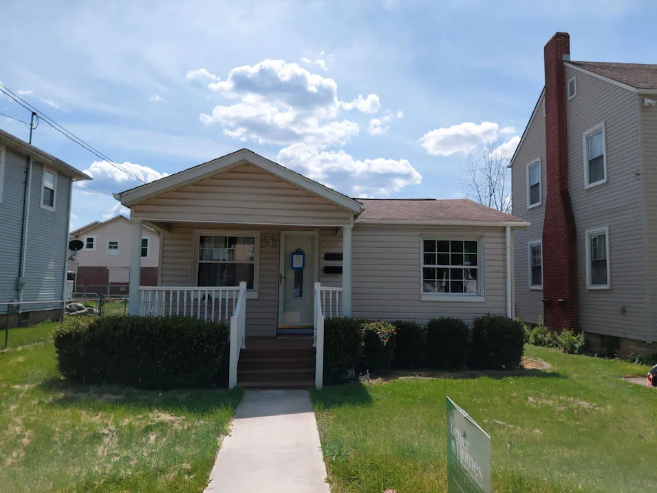 1315 Moore Ave Dunbar, WV 25064, Kanawha County