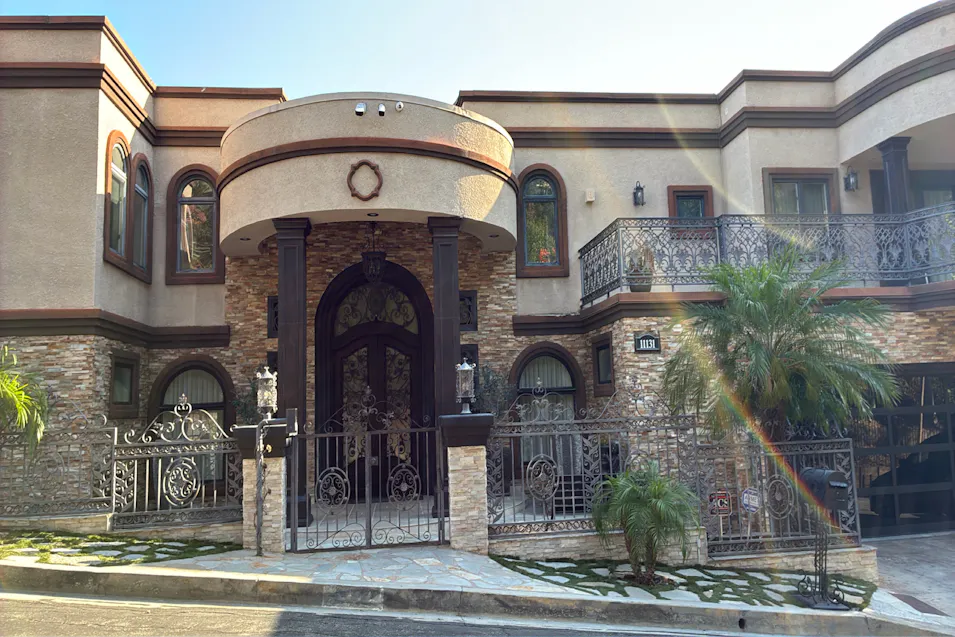 11131 Mountcastle Dr. Studio City, CA 91604, Los Angeles County