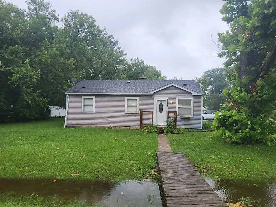 15704-15706 Trumbull Avenue Markham, IL 60428, Cook County