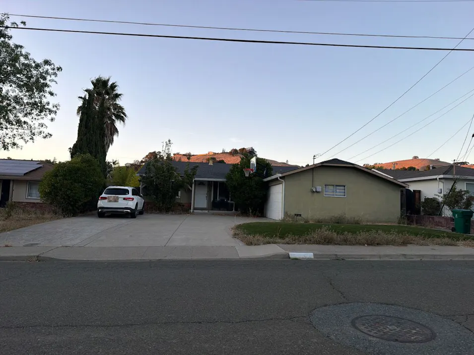 2435 Stokes Ave Pinole, CA 94564, Contra Costa County
