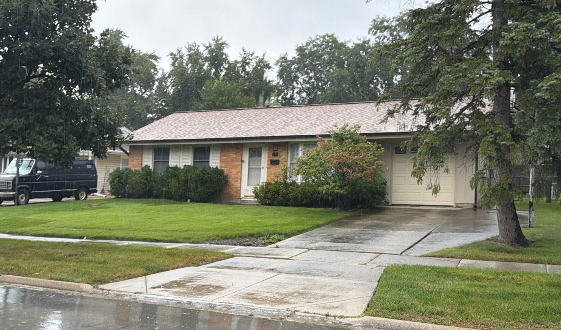 Mercury Dr, Schaumburg, IL 60193 #1