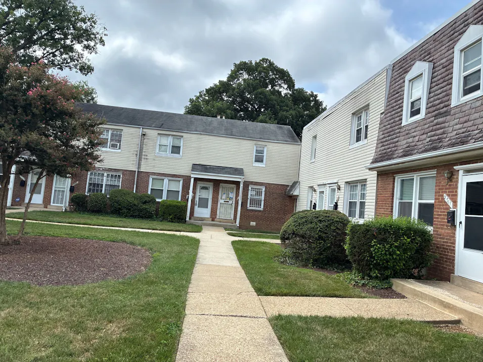 2717 Iverson Street, Unit 62 Temple Hills, MD 20748, Prince George's County
