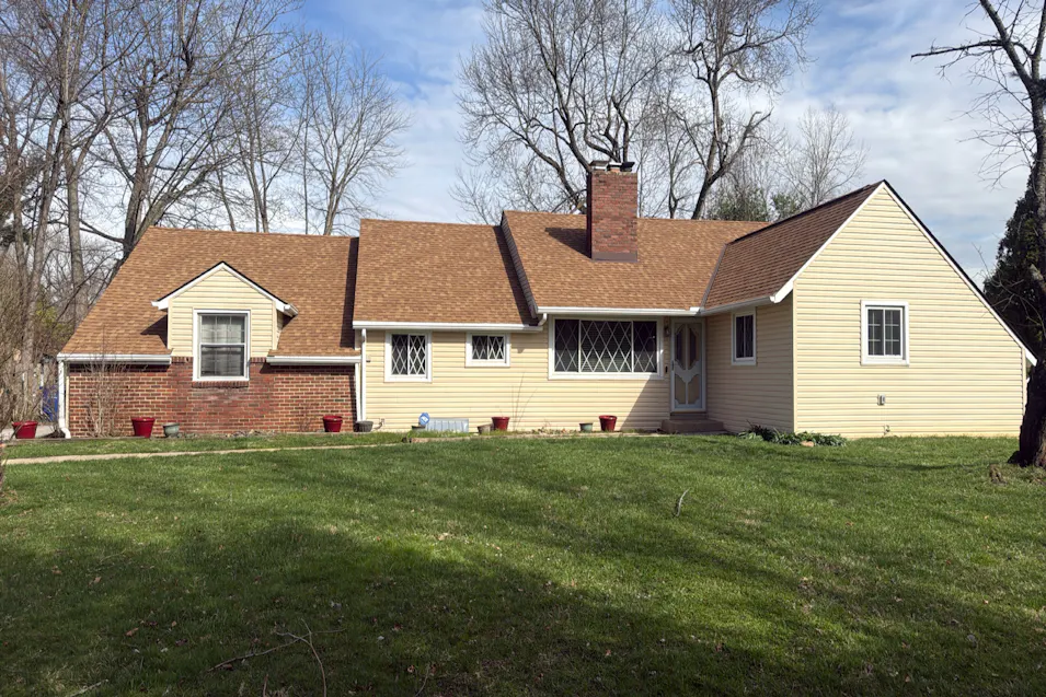 3320 Sycamore Knolls Drive Columbus, OH 43219, Franklin County