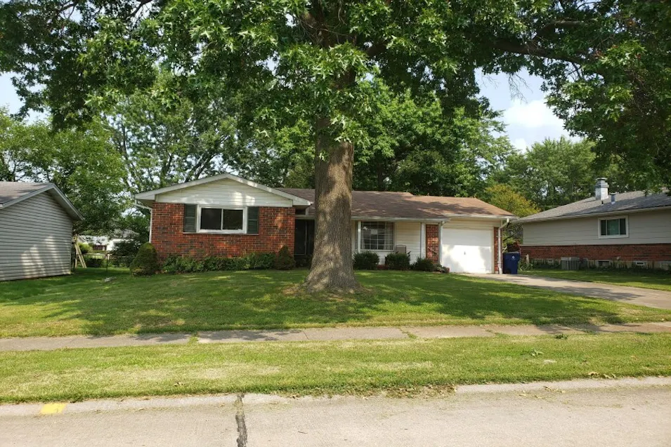 2752 Wintergreen Dr Florissant, MO 63033, St. Louis County