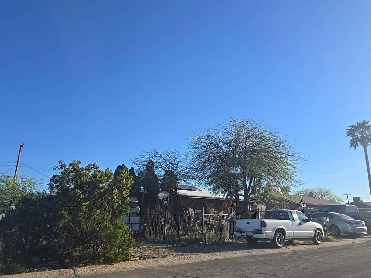 Calle Silvosa , Tucson, AZ 85711