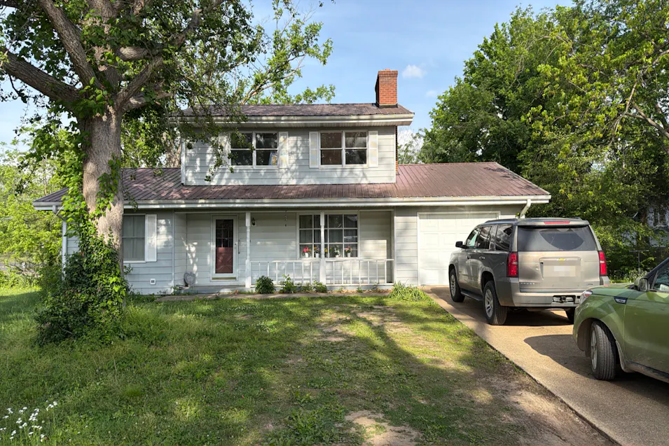 705 College Street Van Buren, MO 63965, Carter County