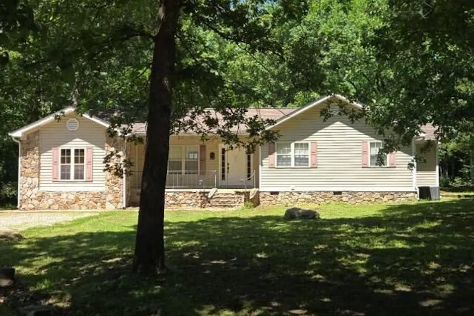 1308 Chimney Rock Street Mountain View, AR 72560, Stone County