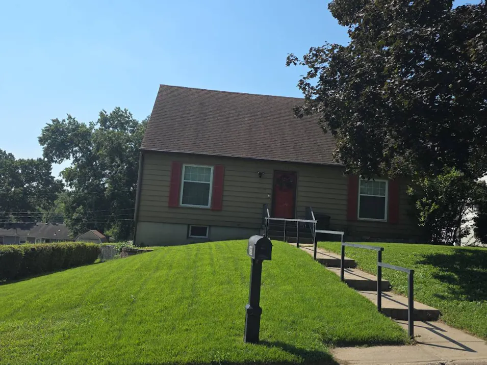 1511 Delaware St Leavenworth, KS 66048, Leavenworth County