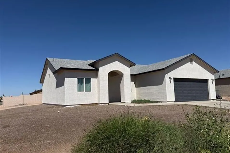 11024 W Torren Dr Arizona City, AZ 85123, Pinal County