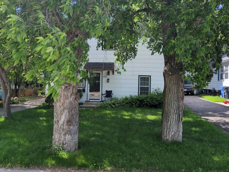 611 Holmes St W Detroit Lakes, MN 56501, Becker County