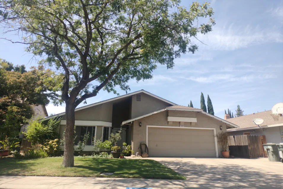 3909 Hennings Dr Modesto, CA 95356, Stanislaus County