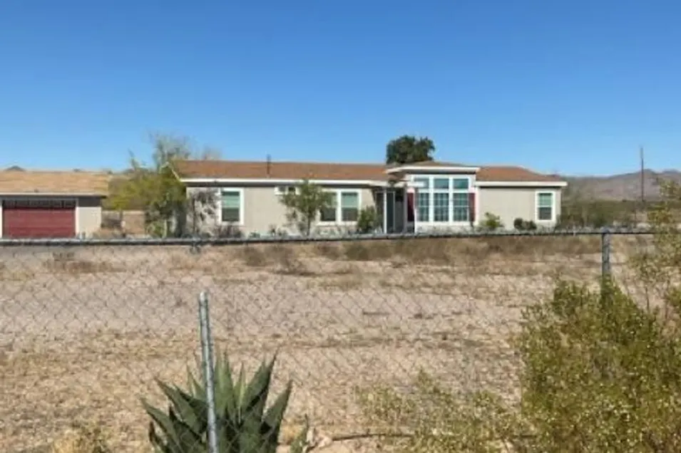 705 S. Eden Rd Golden Valley, AZ 86413, Mohave County