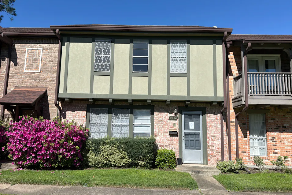 2220 Shadowdale Dr #350 Houston, TX 77043, Harris County