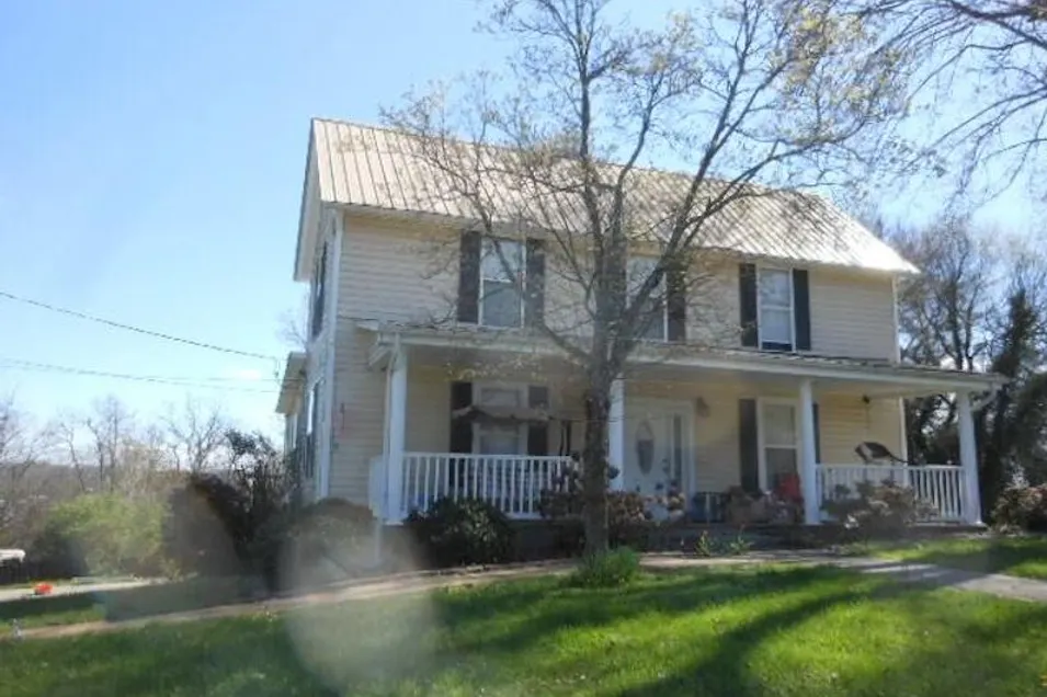 303 W 6th North St Morristown, TN 37814, Hamblen County