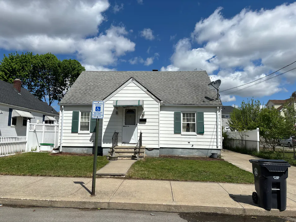 139 Vincent Ave North Providence, RI 02904, Providence County