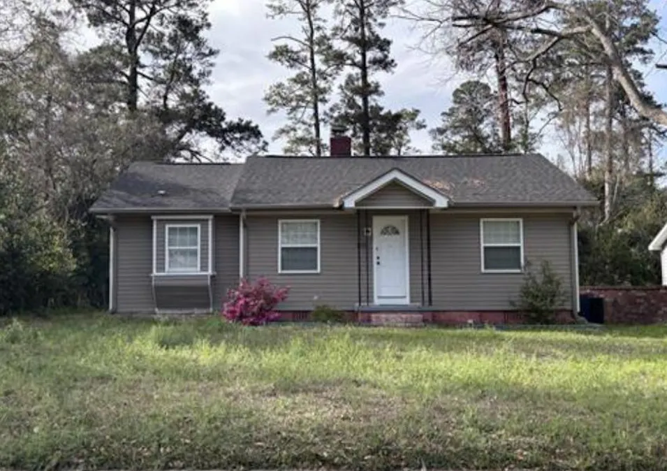 601 McArthur Blvd Warner Robins, GA 31093, Houston County