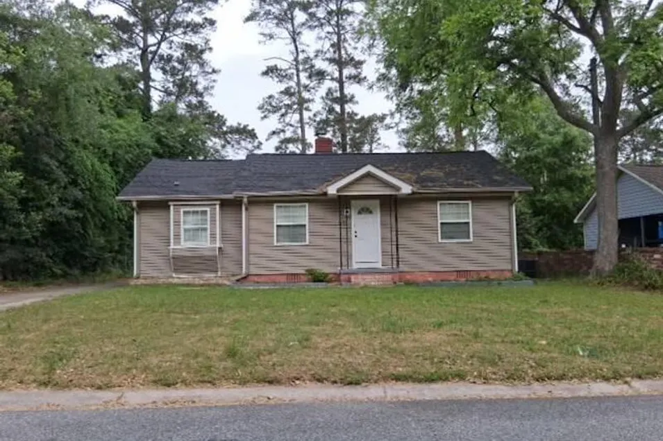 601 McArthur Blvd Warner Robins, GA 31093, Houston County