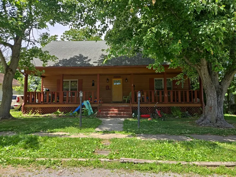 517 South 20th Street Herrin, IL 62948, Williamson County