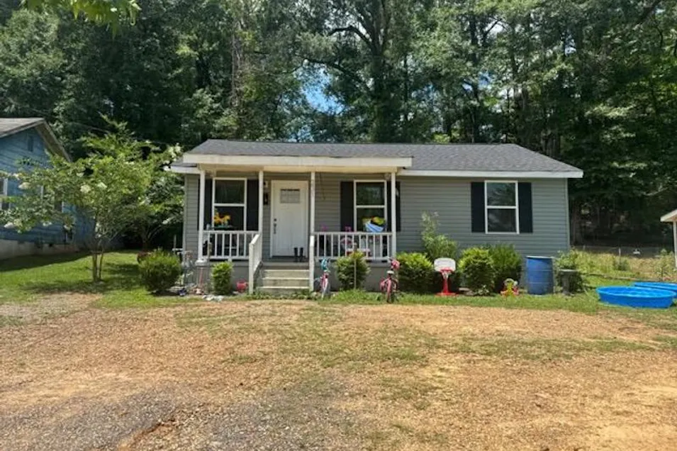 231 3rd Ave NW Fayette, AL 35555, Fayette County