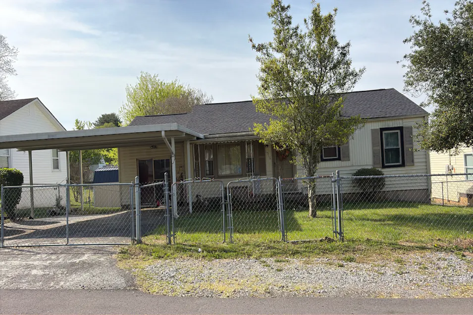1516 Lakeview Cir Morristown, TN 37814, Hamblen County