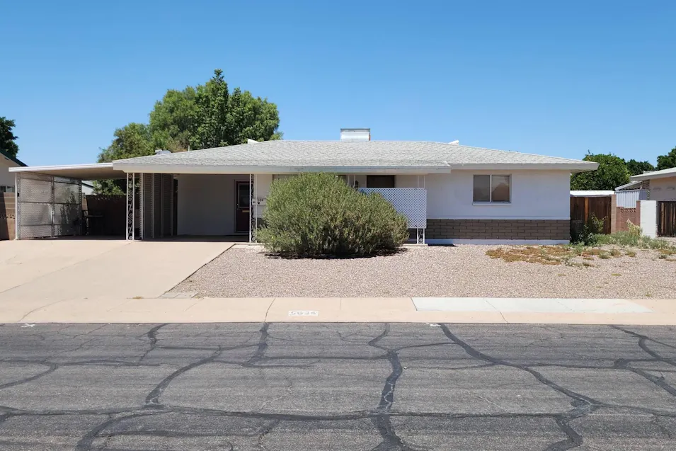 5634 E Des Moines St Mesa, AZ 85205, Maricopa County