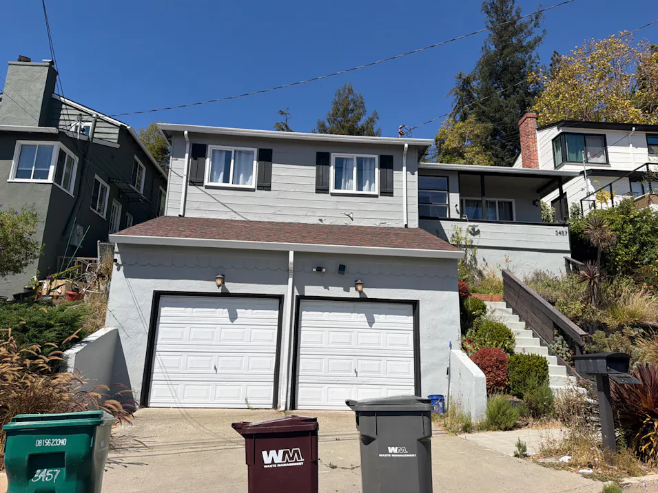 3457 Margarita Ave Oakland, CA 94605, Alameda County