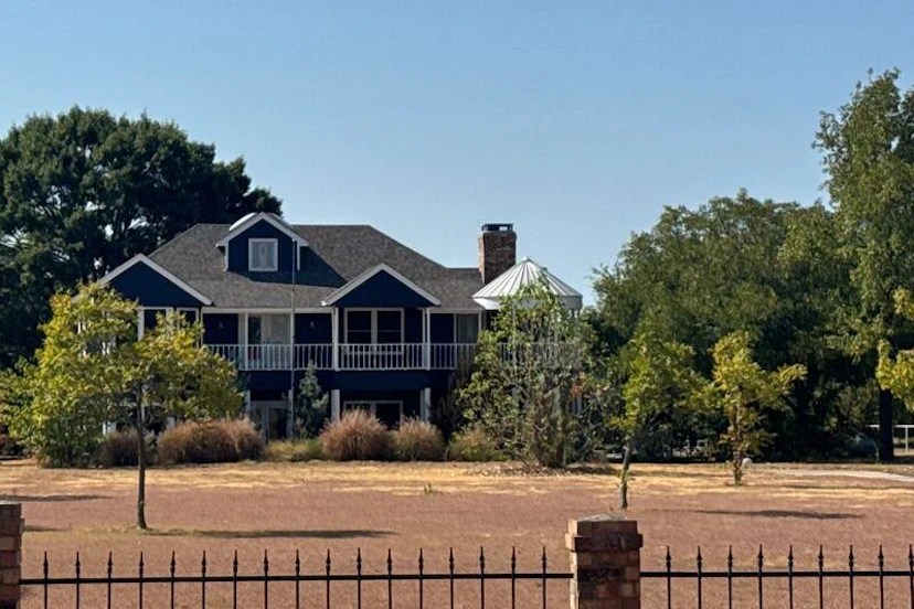 438 Johnson Ln