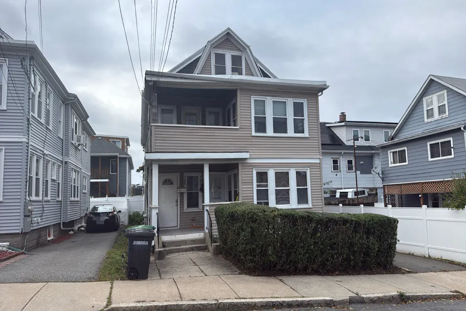 100 Temple Road Somerville, MA 02145, Middlesex County
