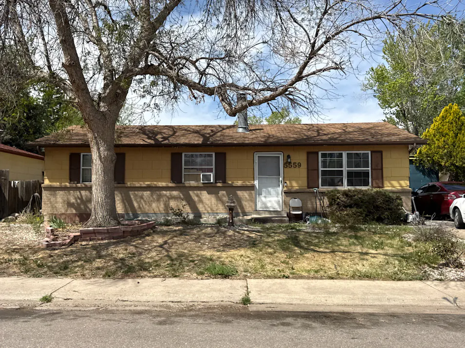 5559 Anaheim Way Denver, CO 80239, Denver County
