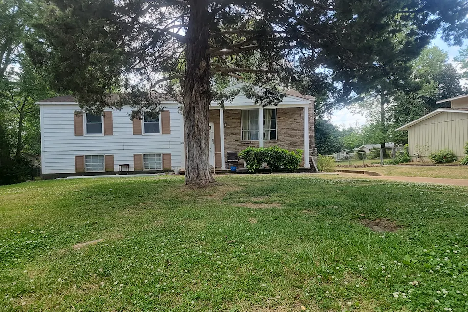 423 Edgemont Dr Huntsville, AL 35811, Madison County