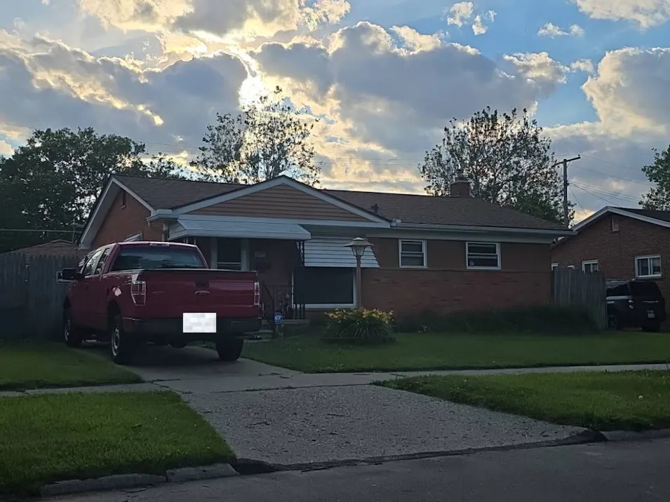 5552 Heather Ln Dearborn Heights, MI 48125, Wayne County