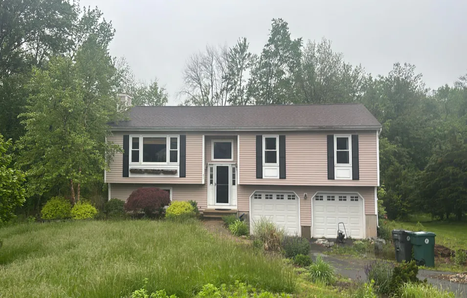 611 Ives Row Cheshire, CT 06410, New Haven County