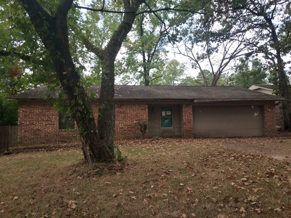 13 Loblolly Drive Little Rock, AR 72204, Pulaski County