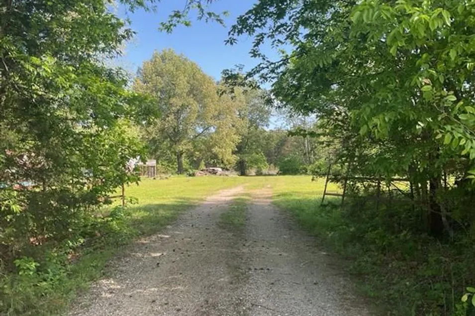 50 Fm 1896 Mount Pleasant, TX 75455, Titus County